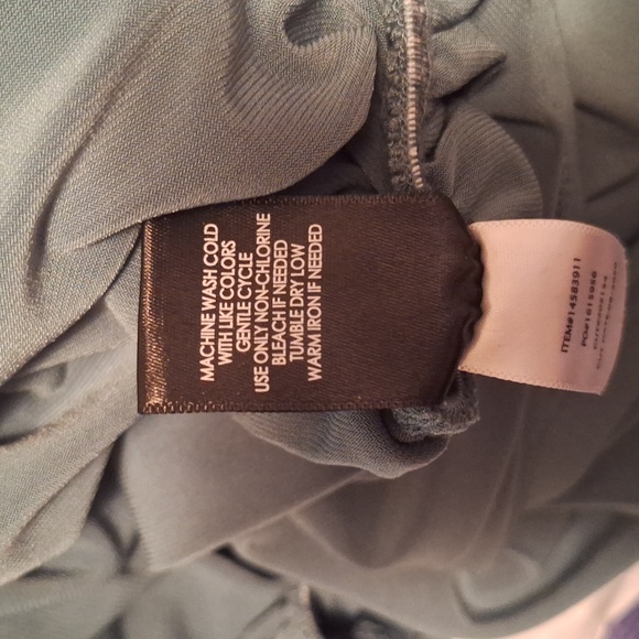 Torrid Ruched Top - Picture 6 of 6